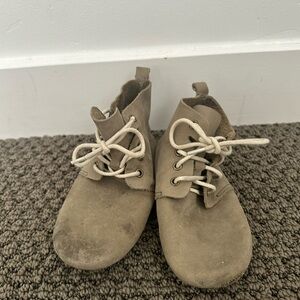 Olive Green Piper Finn Kids Leather Shoes